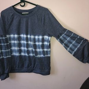 Knox rose lantern sleeve shirt